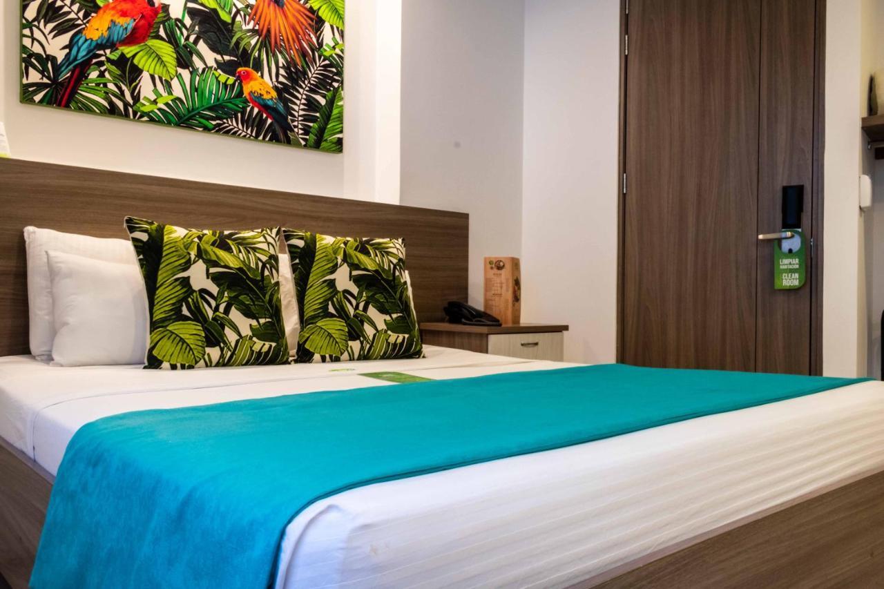 Lleras Green Hotel メデジン エクステリア 写真