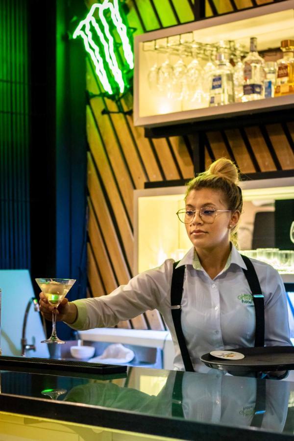 Lleras Green Hotel メデジン エクステリア 写真