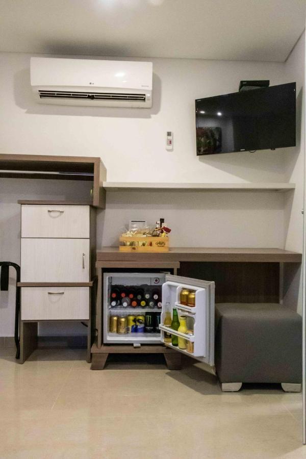 Lleras Green Hotel メデジン エクステリア 写真