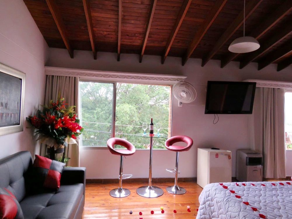 Lleras Green Hotel メデジン エクステリア 写真